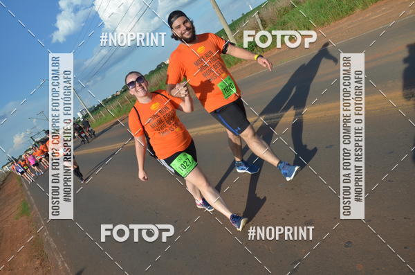 Buy your photos of the event1 Beer Run Expo guas on Fotop