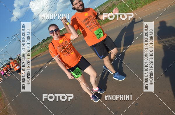 Buy your photos of the event1 Beer Run Expo guas on Fotop