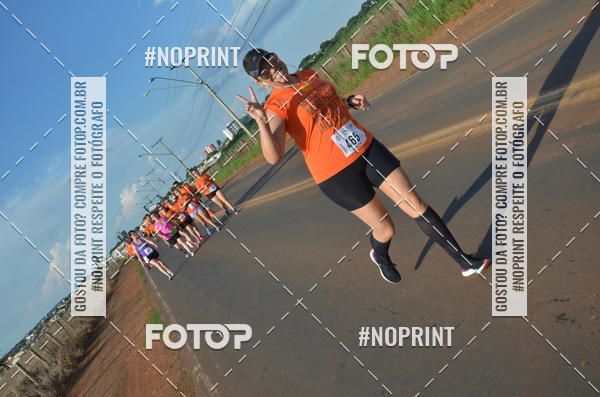 Buy your photos of the event1 Beer Run Expo guas on Fotop