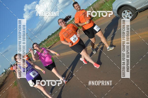 Buy your photos of the event1 Beer Run Expo guas on Fotop