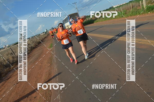 Buy your photos of the event1 Beer Run Expo guas on Fotop