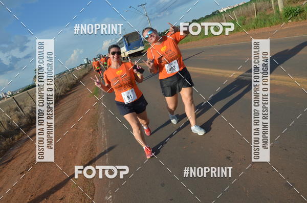 Buy your photos of the event1 Beer Run Expo guas on Fotop