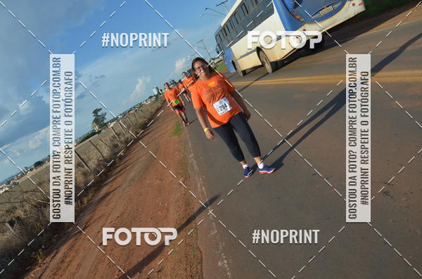 Buy your photos of the event1 Beer Run Expo guas on Fotop