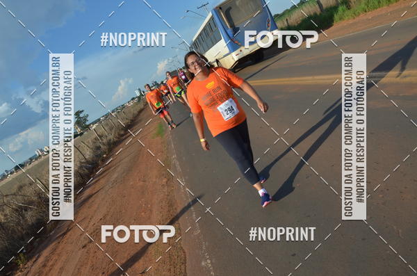 Buy your photos of the event1 Beer Run Expo guas on Fotop