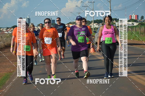 Buy your photos of the event1 Beer Run Expo guas on Fotop