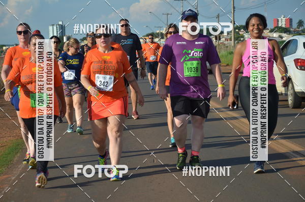 Buy your photos of the event1 Beer Run Expo guas on Fotop
