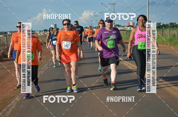 Buy your photos of the event1 Beer Run Expo guas on Fotop