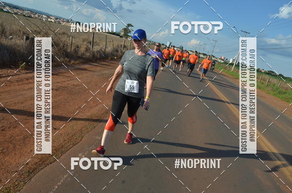 Buy your photos of the event1 Beer Run Expo guas on Fotop