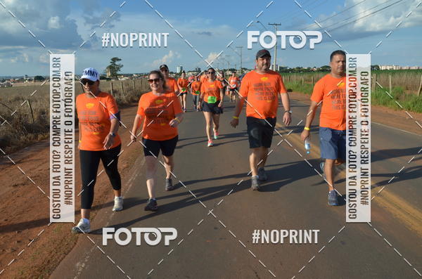 Buy your photos of the event1 Beer Run Expo guas on Fotop