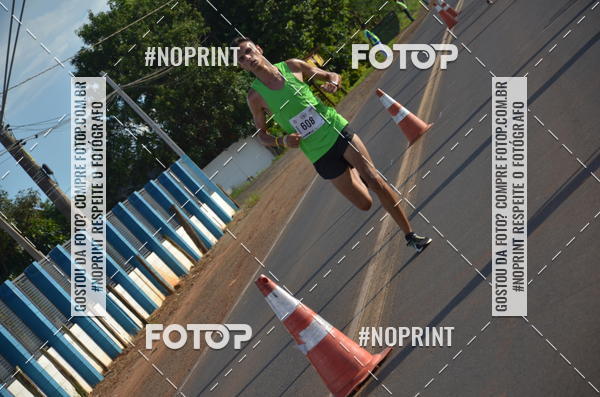 Buy your photos of the event1 Beer Run Expo guas on Fotop