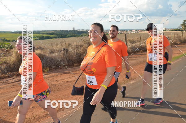 Buy your photos of the event1 Beer Run Expo guas on Fotop