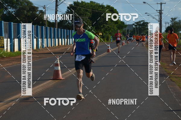Buy your photos of the event1 Beer Run Expo guas on Fotop