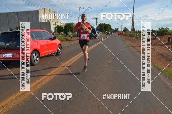 Buy your photos of the event1 Beer Run Expo guas on Fotop