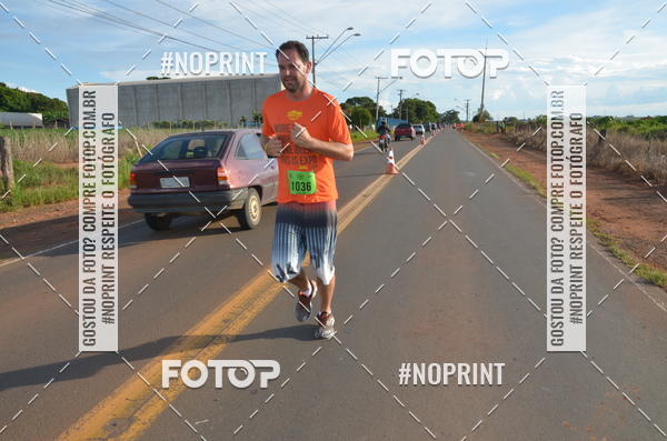 Buy your photos of the event1 Beer Run Expo guas on Fotop