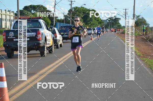 Buy your photos of the event1 Beer Run Expo guas on Fotop