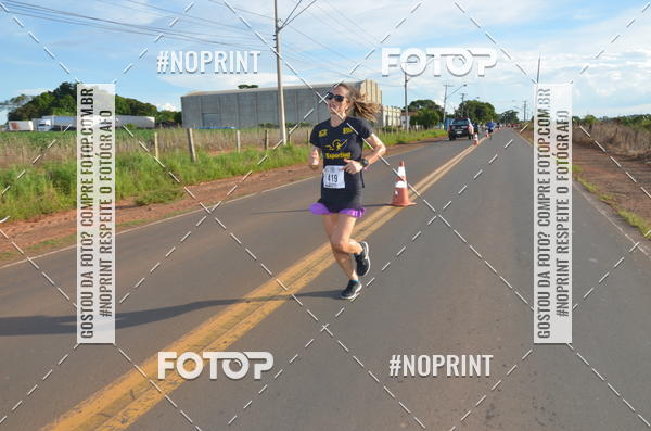Buy your photos of the event1 Beer Run Expo guas on Fotop