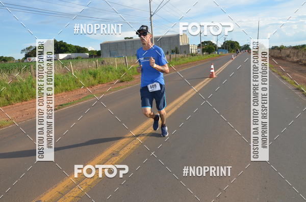 Buy your photos of the event1 Beer Run Expo guas on Fotop