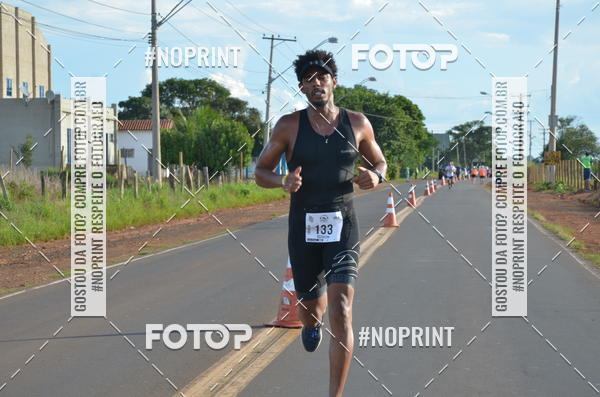 Buy your photos of the event1 Beer Run Expo guas on Fotop