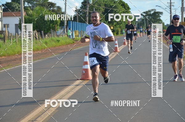 Buy your photos of the event1 Beer Run Expo guas on Fotop