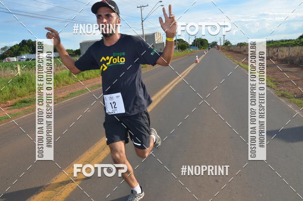 Buy your photos of the event1 Beer Run Expo guas on Fotop