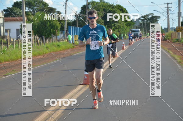 Buy your photos of the event1 Beer Run Expo guas on Fotop