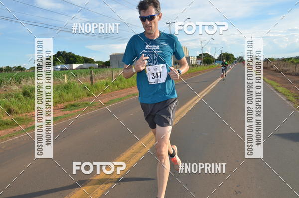 Buy your photos of the event1 Beer Run Expo guas on Fotop