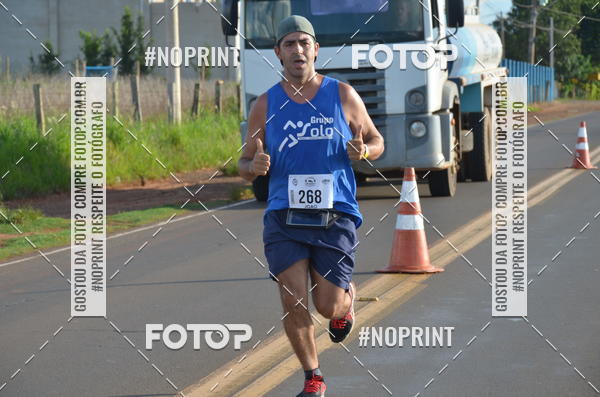 Buy your photos of the event1 Beer Run Expo guas on Fotop