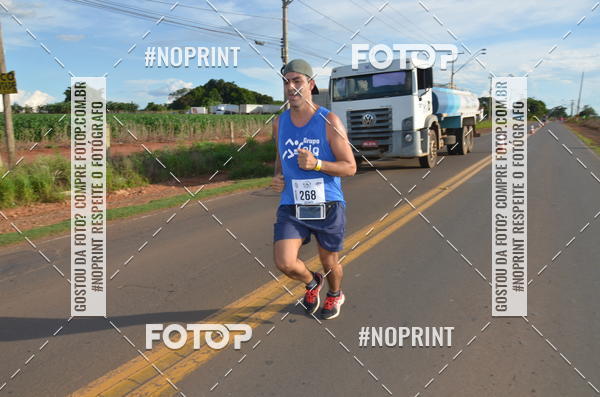Buy your photos of the event1 Beer Run Expo guas on Fotop