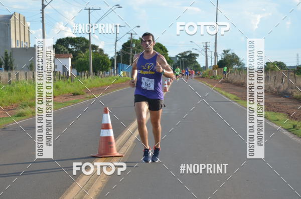 Buy your photos of the event1 Beer Run Expo guas on Fotop