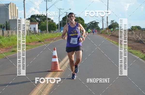 Buy your photos of the event1 Beer Run Expo guas on Fotop