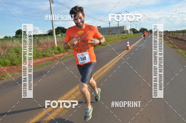 Buy your photos of the event1 Beer Run Expo guas on Fotop