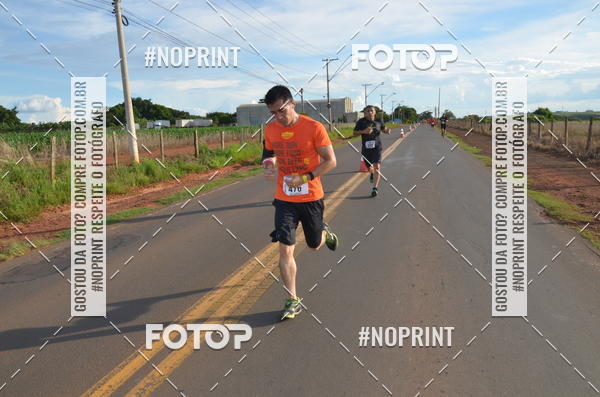 Buy your photos of the event1 Beer Run Expo guas on Fotop