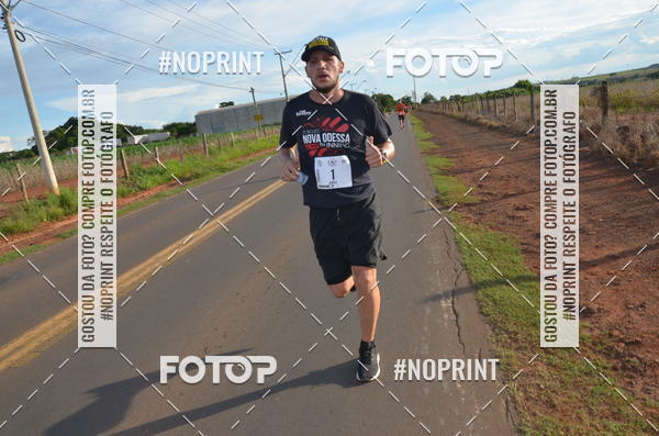 Buy your photos of the event1 Beer Run Expo guas on Fotop
