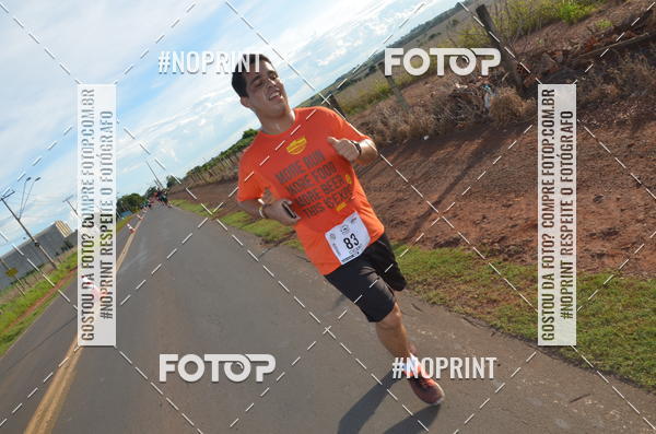 Buy your photos of the event1 Beer Run Expo guas on Fotop