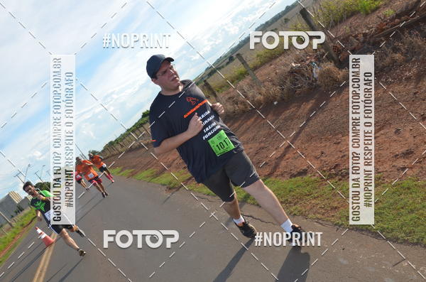 Buy your photos of the event1 Beer Run Expo guas on Fotop