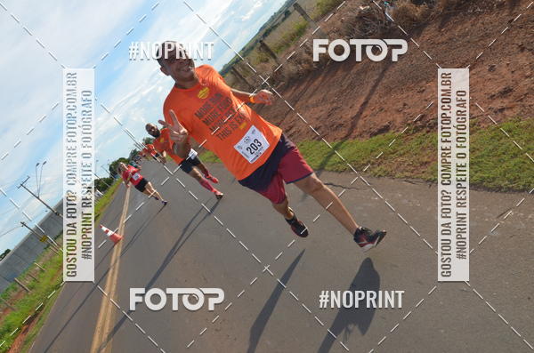 Buy your photos of the event1 Beer Run Expo guas on Fotop