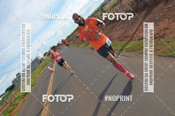 Buy your photos of the event1 Beer Run Expo guas on Fotop