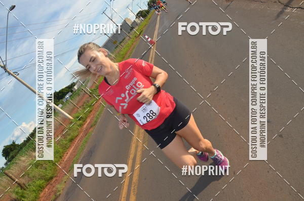 Buy your photos of the event1 Beer Run Expo guas on Fotop
