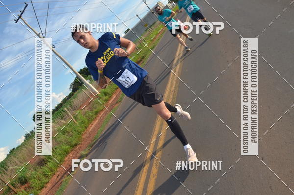 Buy your photos of the event1 Beer Run Expo guas on Fotop