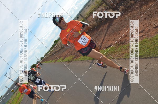 Buy your photos of the event1 Beer Run Expo guas on Fotop
