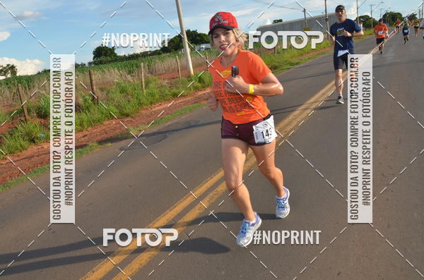 Buy your photos of the event1 Beer Run Expo guas on Fotop