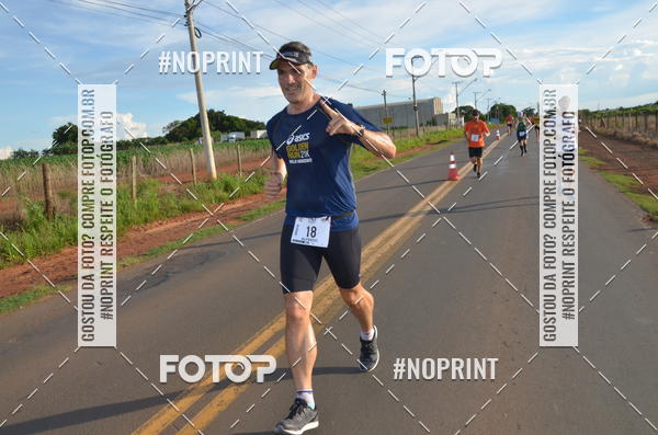 Buy your photos of the event1 Beer Run Expo guas on Fotop