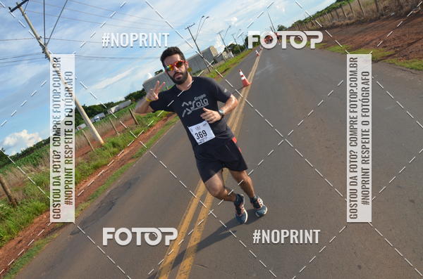 Buy your photos of the event1 Beer Run Expo guas on Fotop