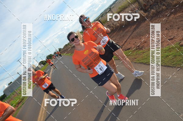 Buy your photos of the event1 Beer Run Expo guas on Fotop
