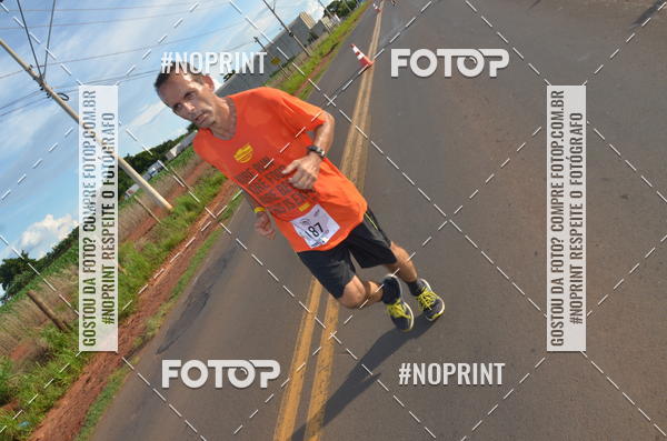 Buy your photos of the event1 Beer Run Expo guas on Fotop