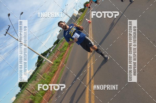 Buy your photos of the event1 Beer Run Expo guas on Fotop