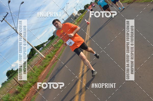 Buy your photos of the event1 Beer Run Expo guas on Fotop
