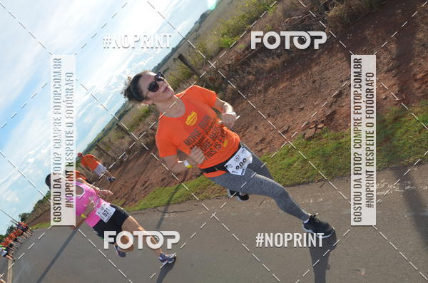 Buy your photos of the event1 Beer Run Expo guas on Fotop