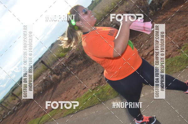 Buy your photos of the event1 Beer Run Expo guas on Fotop