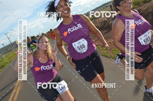 Buy your photos of the event1 Beer Run Expo guas on Fotop